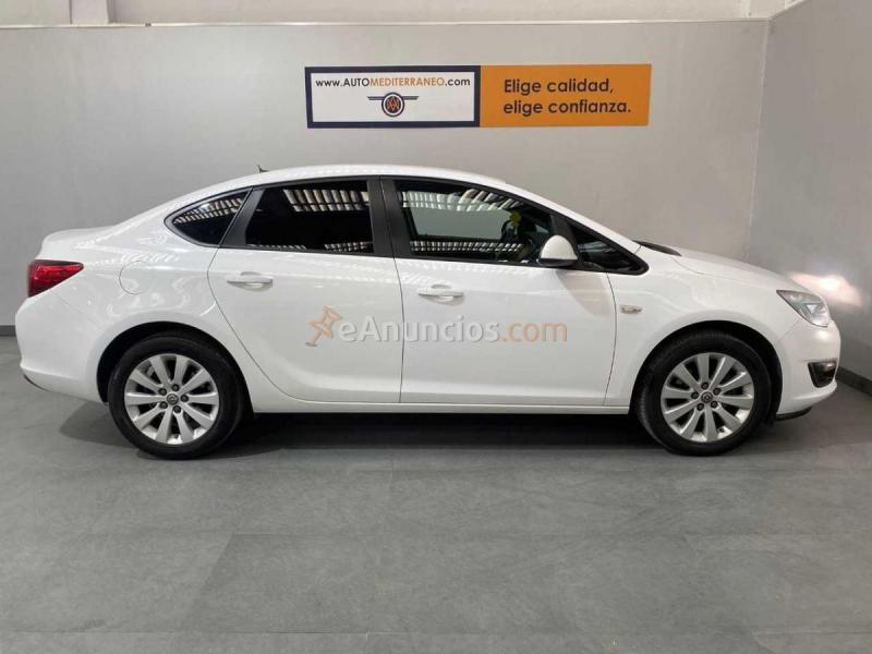 Opel Astra 1.6 136cv Diesel 