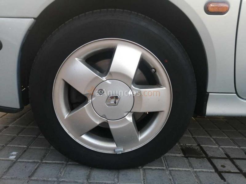 Renault Megane CLASSIC EXPRESSION 1.6 16V 