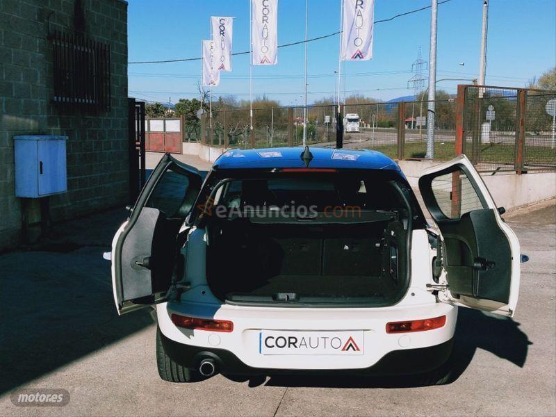 Mini Clubman COOPER D automatico de 2016 con 75.500 Km por 19.000 EUR. en Leon