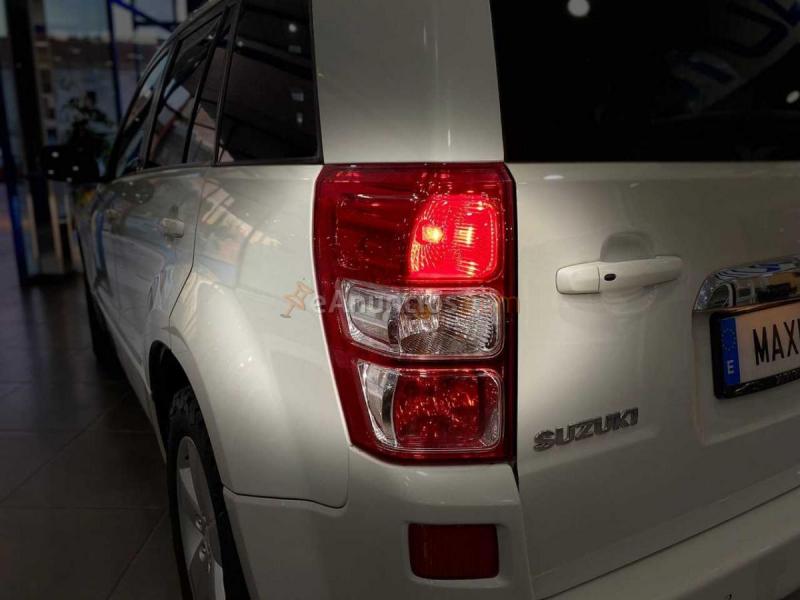 Suzuki Grand Vitara SERIE LIMITADA X30 4x4 reductoras 