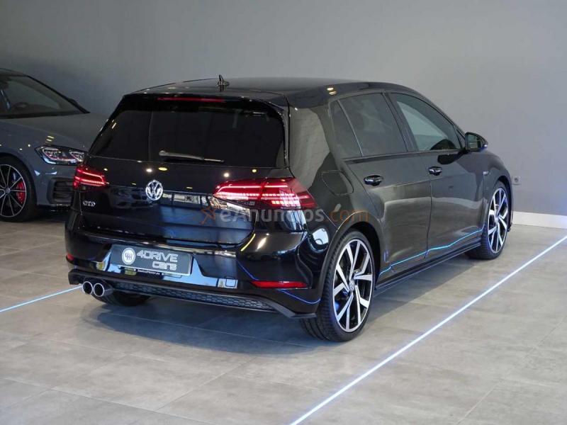 Volkswagen Golf GTD 2.0 TDI 