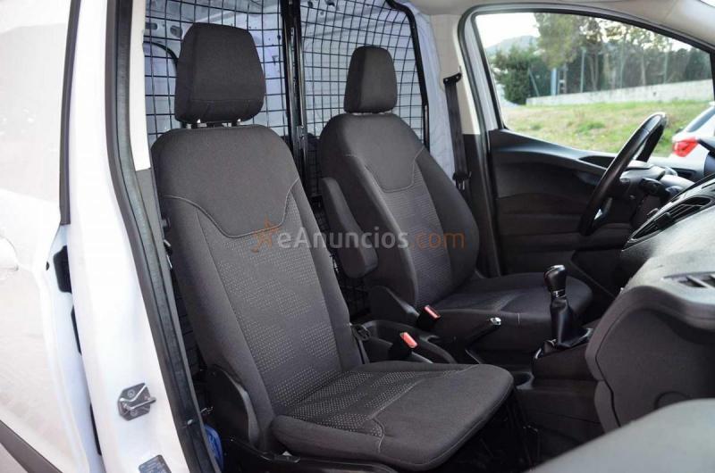 Ford Transit Courier VAN 1.5TDCI 75 CV TREND 4 PUERTAS....PUERTA LATERAL DESLIZANTE .. 