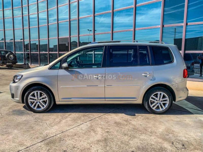 Volkswagen Touran 2.0 TDI  Bluemotion