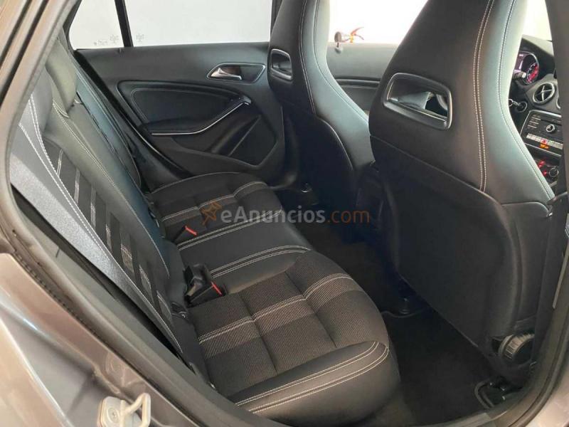 Mercedes CLA Shooting Brake 200 AUTO 156CV 