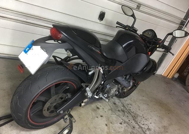 Buell 1125CR bicilindrica de 146cv de serie