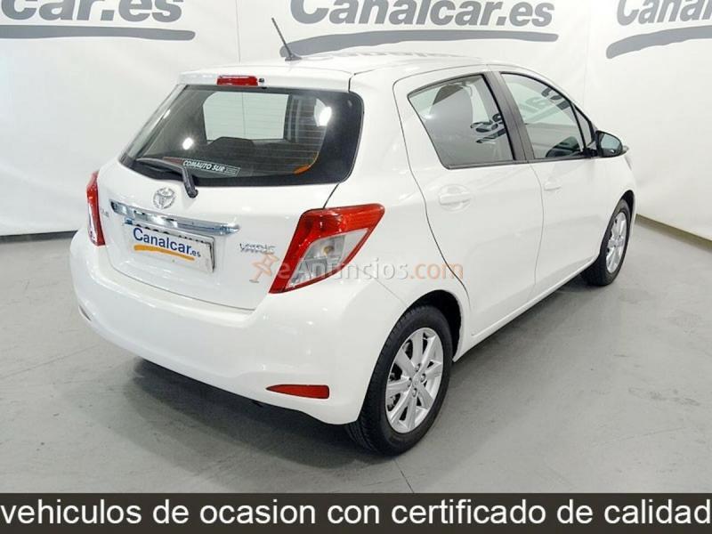 Toyota Yaris 1.3 Active 99CV 