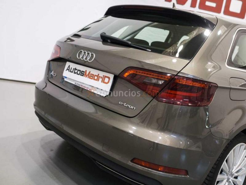 Audi A3 Sportback 1.4 TFSI e-tron S tro Ambition