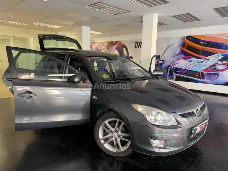 Hyundai i30 2.0 CRDi VGT Premium 5p. 