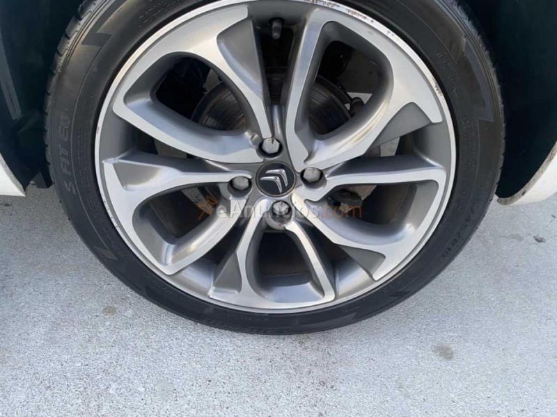 Citron DS4 1.6 eHDi 110cv STT Design 