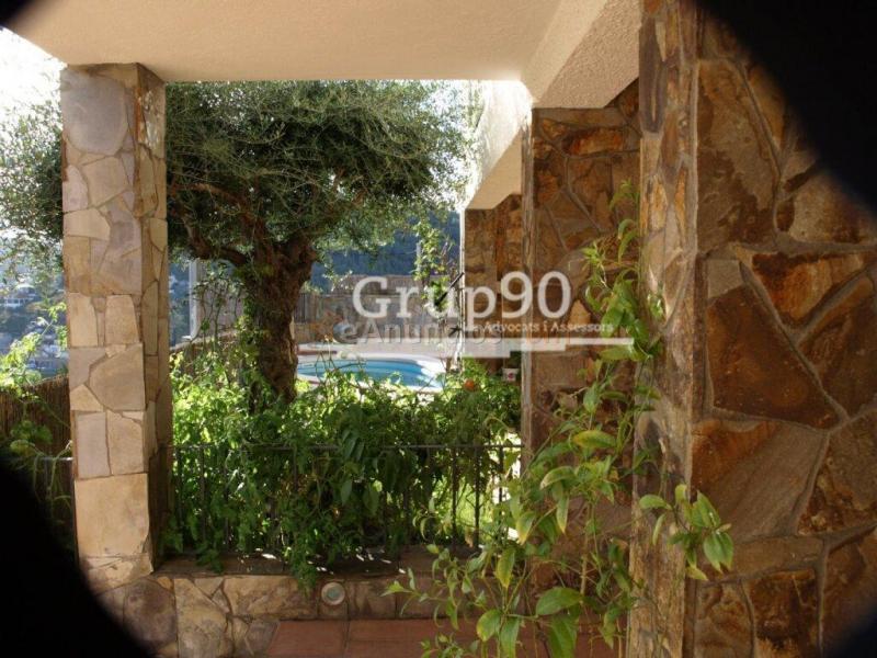 Acogedora casa en el centro urbano de Vallirana