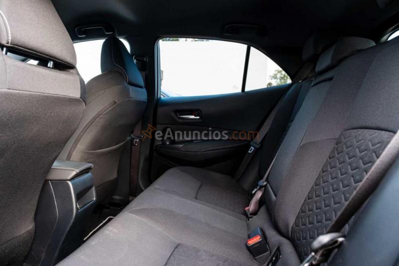 Toyota Corolla 1.8 125H FEEL E-CVT