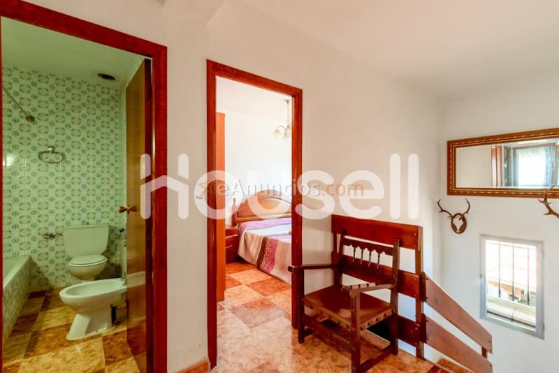 Casa en venta de 200 m en Calle Gavilanes, 45110 Ajofrín (Toledo)