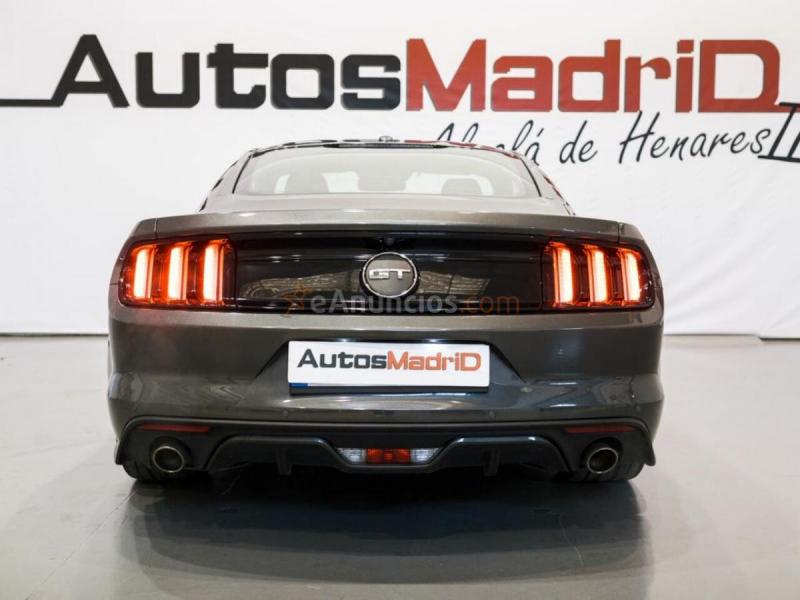 Ford Mustang 5.0 Ti-VCT V8 307kW Mustang GT (Fastsb.)