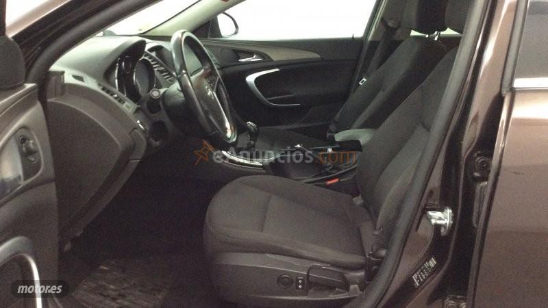 Opel Insignia ST 2.0CDTI ECOFLEX EDITION de 2011 con 200.031 Km por 6.900 EUR. en Madrid