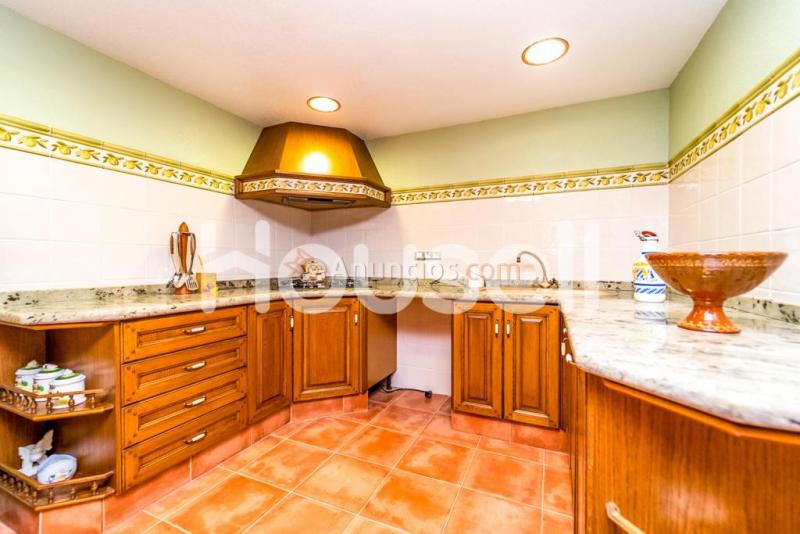 Chalet en venta de 210 m en Calle Faisanes, 03111 Busot (Alacant)