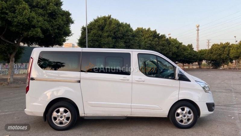 Ford Tourneo Custom FORD TOURNEO CUSTOM - 2.0 - 170cv - DIESEL de 2016 con 415.000 Km por 12.999 EUR. en Malaga
