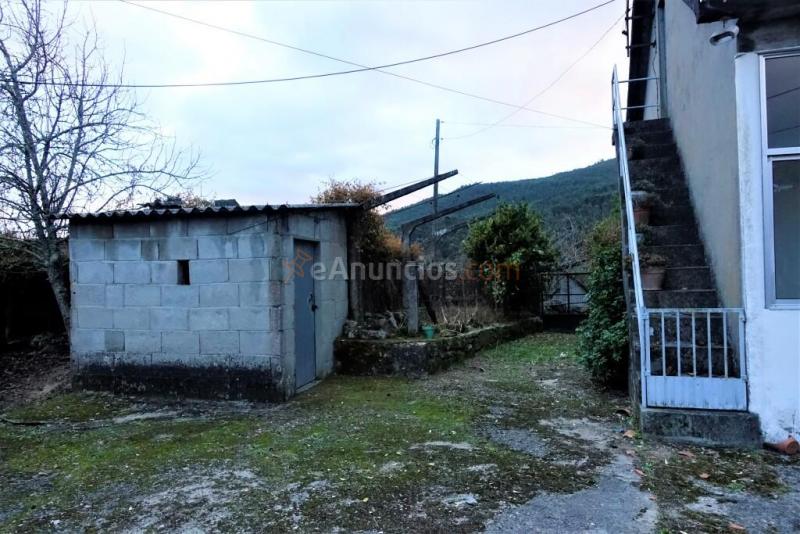 Casa de pueblo en Venta en Padróns Pontevedra