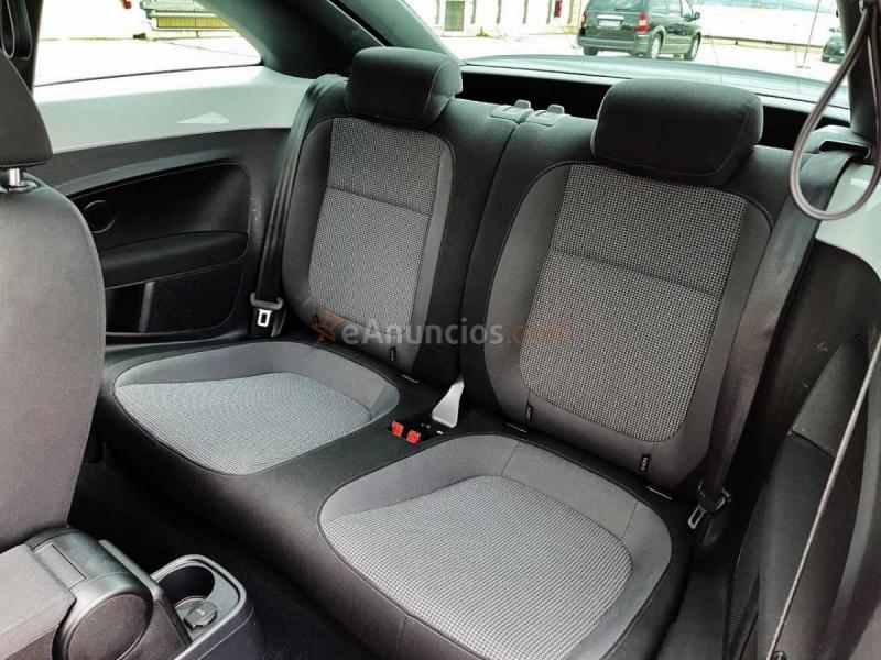 Volkswagen Beetle 1.2 TSi CUP con NAVEGADOR, TECHO PANORÁMICO...