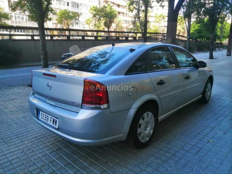 Opel Vectra 1.9 CDTi Elegance 