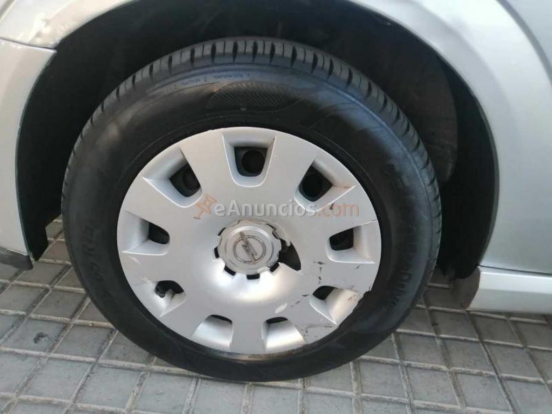 Opel Vectra 1.9 CDTi Elegance 