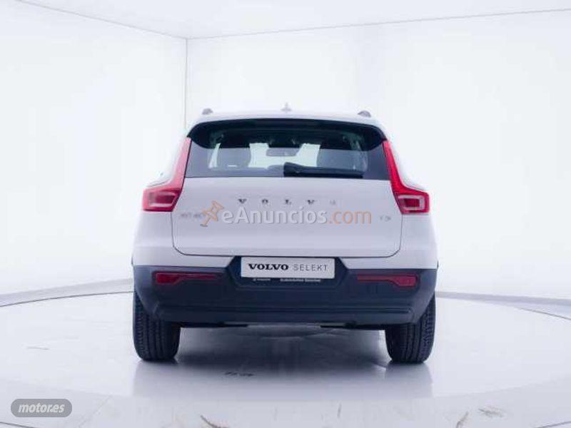 Volvo XC40 XC40 T3 Manual de 2018 con 43.337 Km por 28.500 EUR. en Zaragoza
