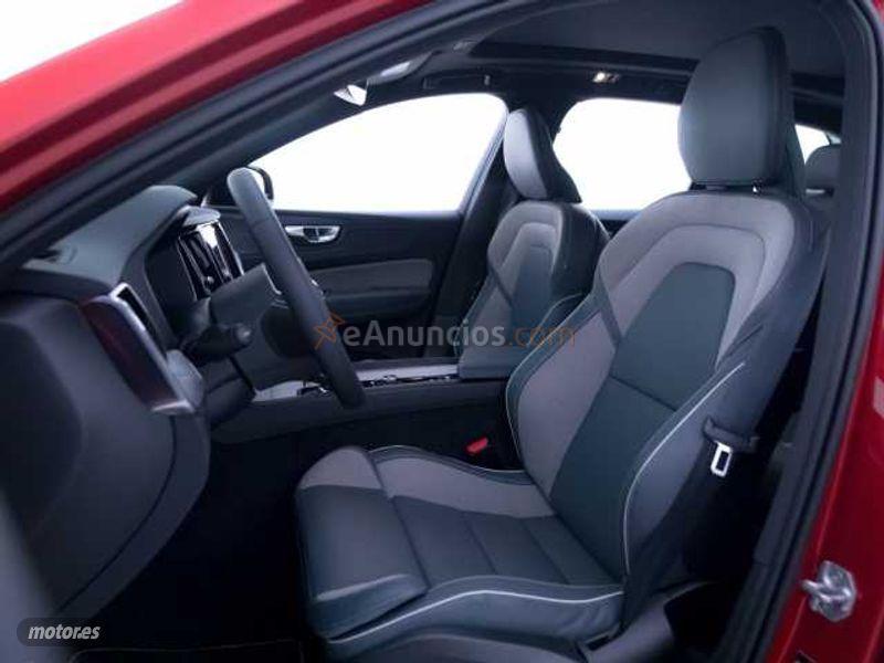 Volvo XC 60 XC60 B4(D) AWD R-Design Automatico de 2021 con 10 Km por 53.500 EUR. en Zaragoza