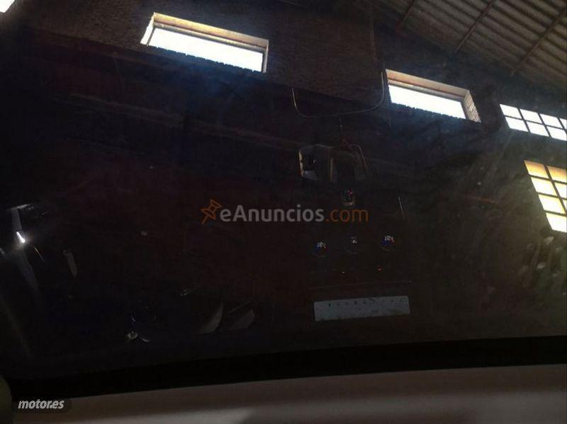 Jaguar E-Pace 2.0D 132kW HSE 4WD Auto de 2018 con 107.447 Km por 33.950 EUR. en Girona