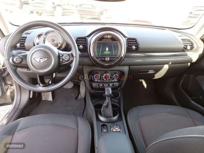 Mini Clubman ONE D de 2018 con 69.541 Km por 20.999 EUR. en Granada