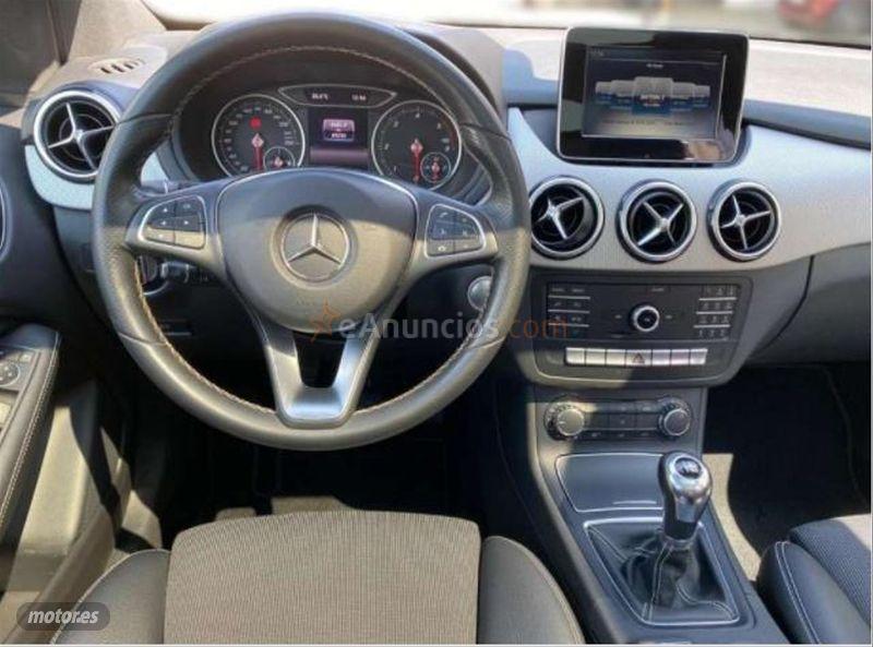 Mercedes Clase B B 200 d de 2017 con 83.224 Km por 17.670 EUR. en Madrid
