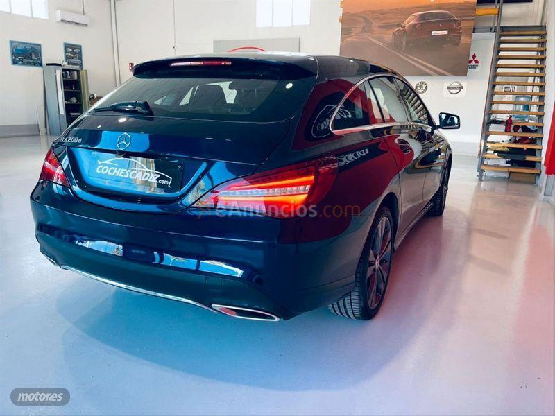 Mercedes Clase CLA CLA 200 d Shooting Brake de 2017 con 139.000 Km por 20.900 EUR. en Cadiz