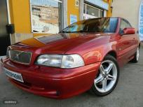 Volvo C 70 2.3 TURBO AUTO de 1998 con 200.000 Km por 2.490 EUR. en Lleida