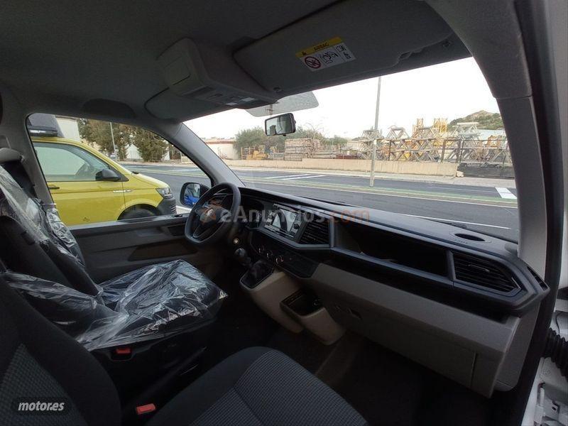 Volkswagen Transporter Furgon Corto TN 2.0 TDI 81kW 110CV de 2021 con 20.000 Km por 32.900 EUR. en Alicante