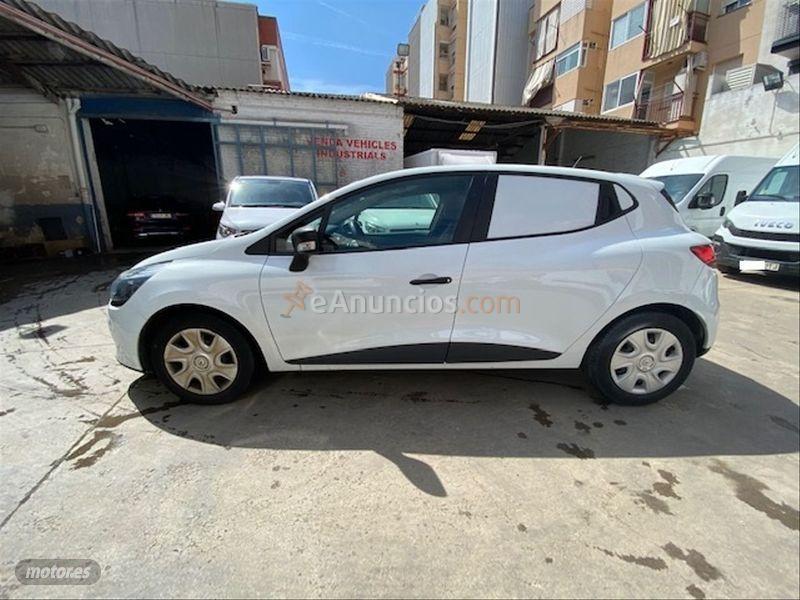 Renault Clio Societe dCi 75CV Euro 6 de 2016 con 91.910 Km por 6.900 EUR. en Barcelona
