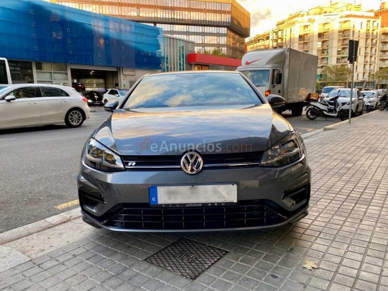 Volkswagen Golf R DYNAUDIO 
