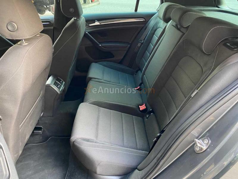 Volkswagen Golf R DYNAUDIO 