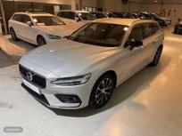 Volvo V 60 V60 B4(D) Momentum Pro Automatico de 2021 con 18.000 Km por 36.900 EUR. en Madrid