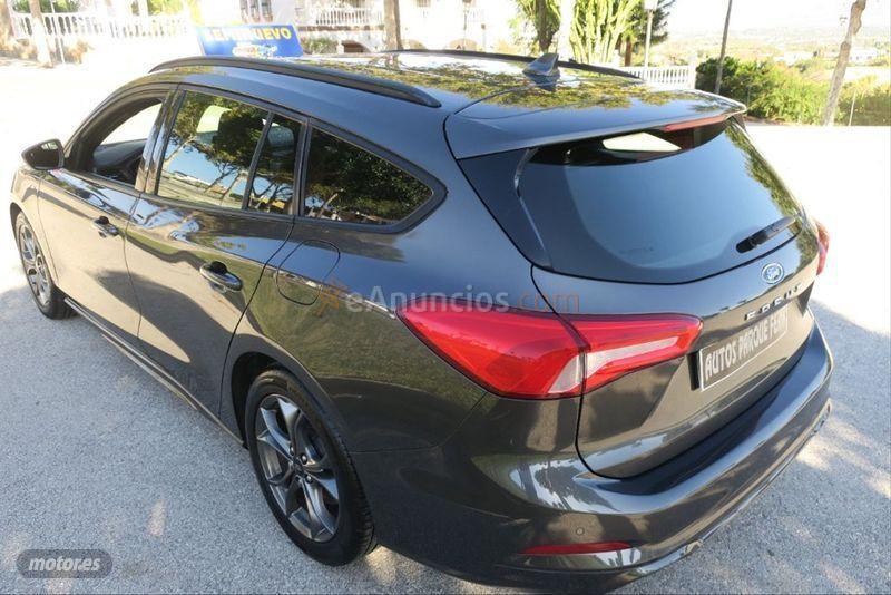 Ford Focus 1.0 Ecoboost 92kW STLine SportBr de 2019 con 51.470 Km por 16.990 EUR. en Malaga