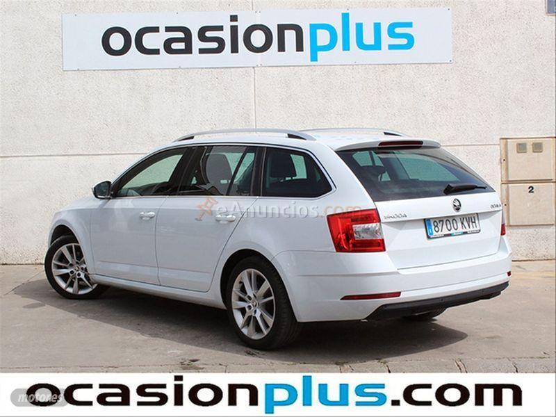 Skoda Octavia Combi 1.6 TDI CR 85KW 115CV Ambition de 2019 con 32.279 Km por 17.600 EUR. en Castellon