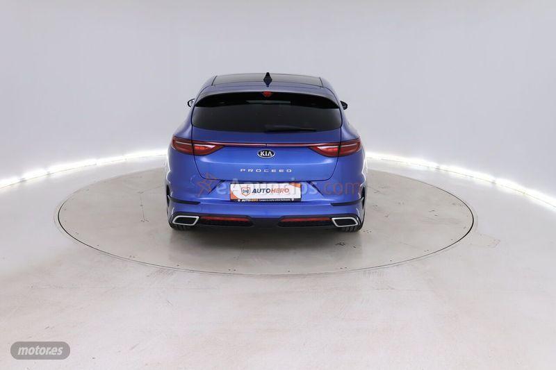 Kia Pro Ceed 1.4 TGDi 103kW 140CV GT Line de 2019 con 35.872 Km por 24.299 EUR. en Malaga