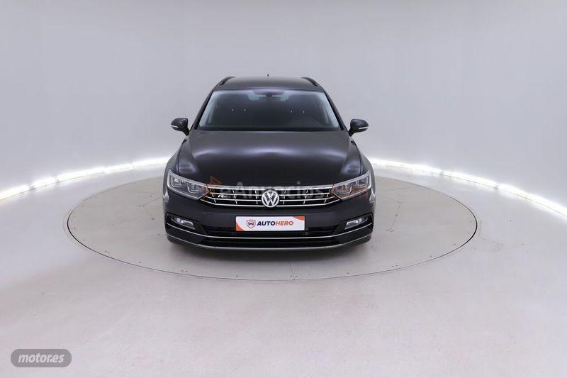 Volkswagen Passat Advance 2.0 TDI 110kW 150CV Variant de 2019 con 74.867 Km por 23.599 EUR. en Malaga