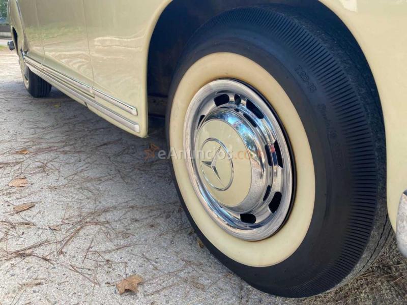 Mercedes 220 S Ponton