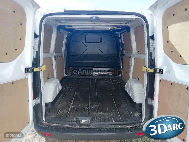 Ford Transit CUSTOM FURGON 2.0 TDCI 130CV TREND L1 de 2017 con 66.517 Km por 19.900 EUR. en Barcelona