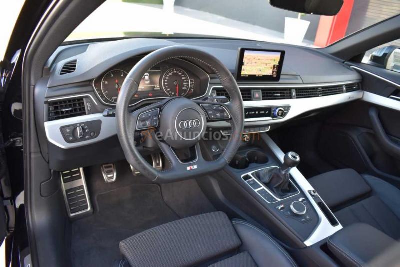 Audi A4 S line edition 2.0 TDI 110kW 150CV Black Line 