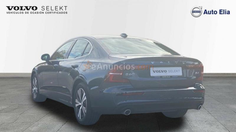 Volvo S60 2.0 B4 MOMENTUM PRO AUTO 4P