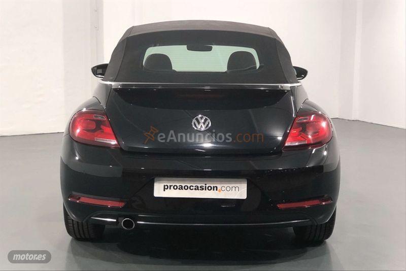 Volkswagen Beetle Beetlemania 2.0 TDI 81kW 110CV Cabrio de 2017 con 33.461 Km por 23.500 EUR. en Valencia
