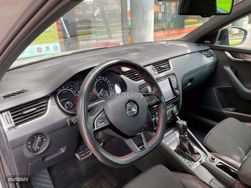 Skoda Octavia Combi 2.0 TDI CR 184cv DSG RS de 2016 con 199.999 Km por 16.590 EUR. en Barcelona