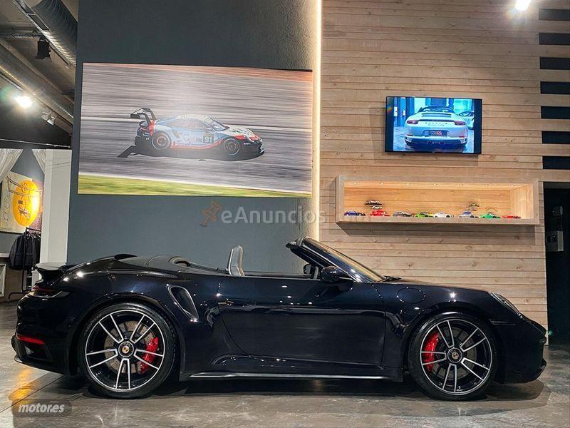 Porsche 911 Turbo Cabriolet de 2021 con 12.000 Km por 235.900 EUR. en Barcelona
