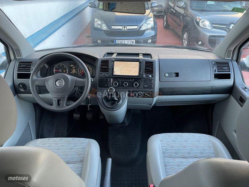 Volkswagen Transporter Kombi Corto T.Normal 2.0 TDI 140cv 2.8T de 2010 con 230.000 Km por 16.850 EUR. en Barcelona