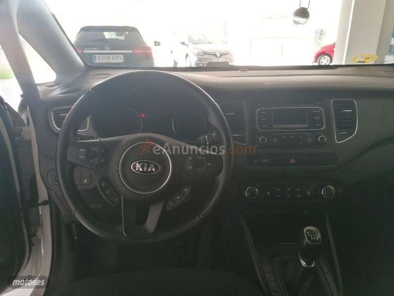 Kia Carens 1.7 CRDi VGT 115cv Drive 5pl de 2013 con 133.000 Km por 9.950 EUR. en Burgos