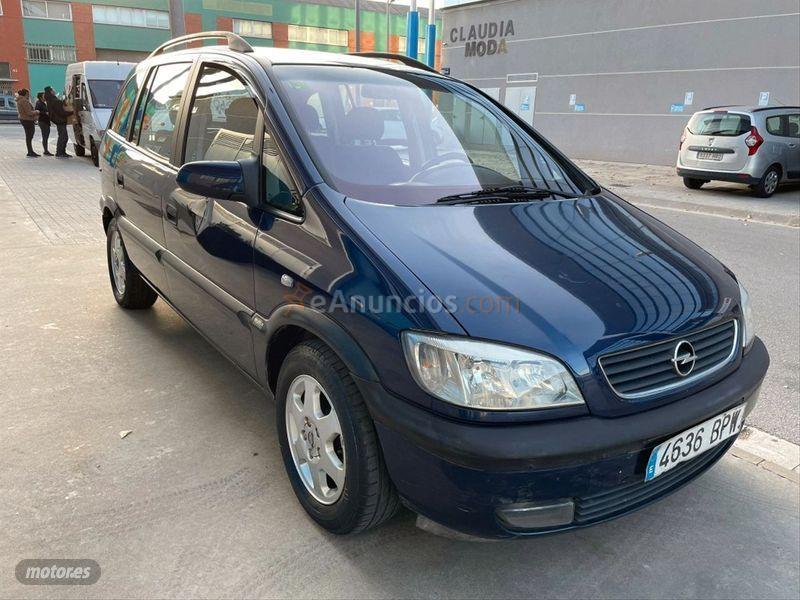 Opel Zafira 2.0 Dti 16v Elegance de 2001 con 170.000 Km por 1.400 EUR. en Barcelona